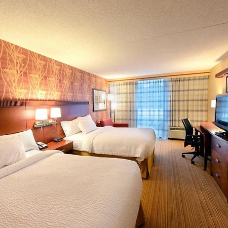 Courtyard By Marriott Canton North Canton Bagian luar foto