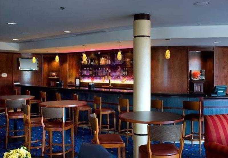 Courtyard By Marriott Canton North Canton Bagian luar foto