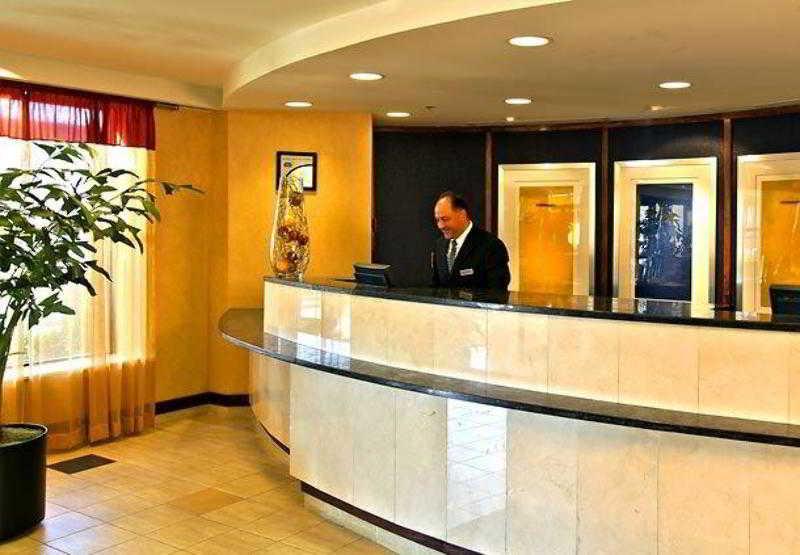 Courtyard By Marriott Canton North Canton Bagian luar foto