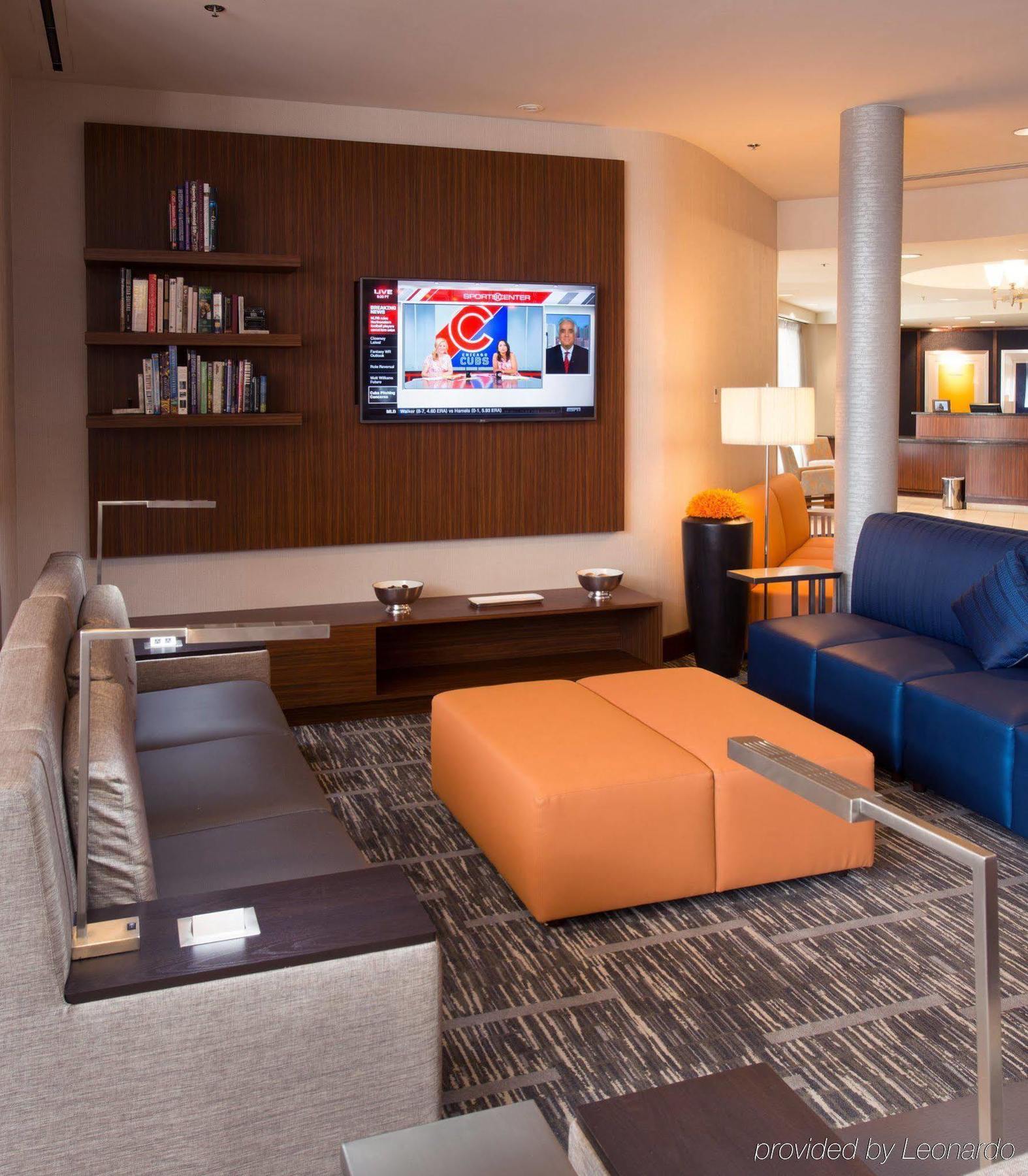 Courtyard By Marriott Canton North Canton Bagian luar foto