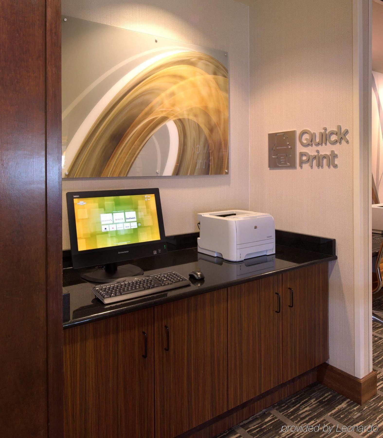 Courtyard By Marriott Canton North Canton Bagian luar foto